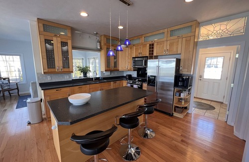 Erie House | This Place Rocks! Waterfall and lake access