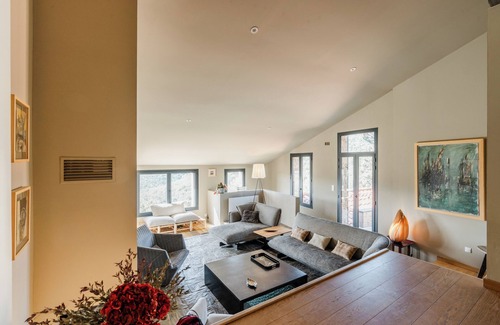 Camelas Other | This sheepfold embodies the dream of a perfect balance between nature and serenity.