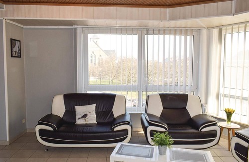 Ostend Apartment | This spacious apartment in Ostend is located 5 minutes from the beach.