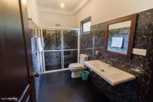 Gomagoda Bed & Breakfast | Thomasz Lodge
