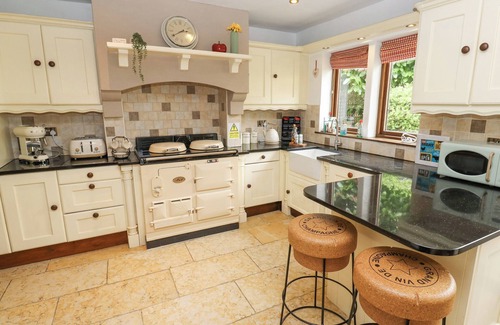 Emley Cottage | THORNCLIFFE LANE GUEST HOUSE, pet friendly, with open fire in Emley