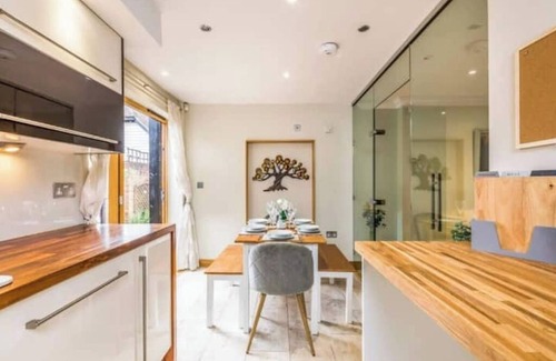 Fishbourne House | Three bed house near Goodwood/Chichester