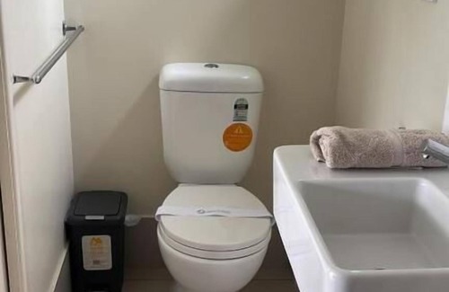Monto Hotel | THREE MOON MOTEL