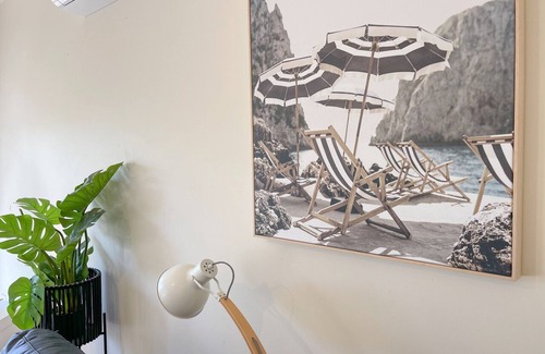 Waterhouse House | Three Sisters - 12 O'Byrne Avenue