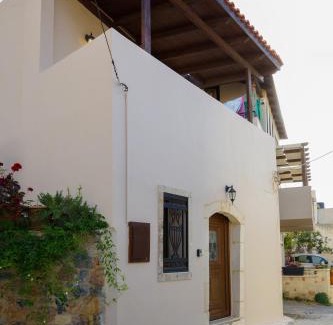 Piskopiano Villa | Throumbi House