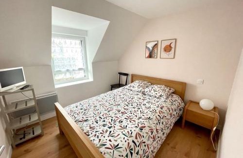 Locmariaquer House | Ti Nevez
