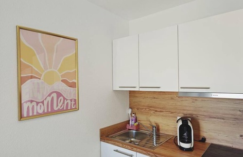 Metzingen Apartment | TiCasa HAPPY Zentral-Outlet-Parkplatz-Aufzug-SmartTV-Unique