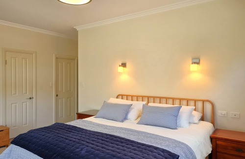 Dalrymple Hotel | Tidal Life, Wool Bay