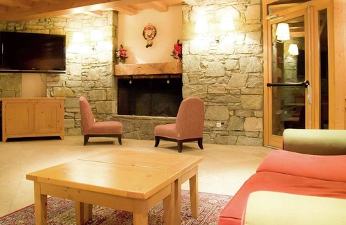 Val Cenis Apartment | Tidy apartment on the slopes in great Val Cenis