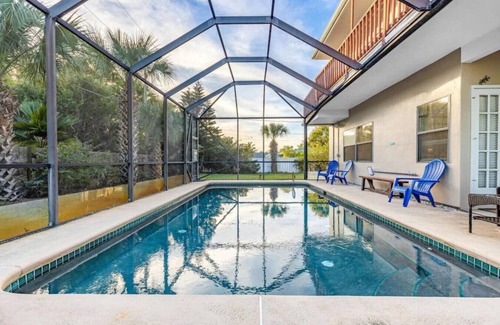 Satellite Beach Villa | TIKI BLUE SOUTH: Walk to Beach + Heated Pool