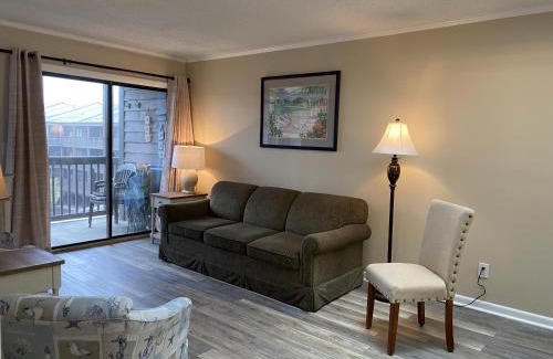 Ocean Drive Apartment | Tilghman Beach 312 condo