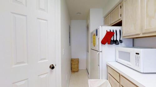 Cherry Grove Beach Apartment | Tilghman Shores Unit A4