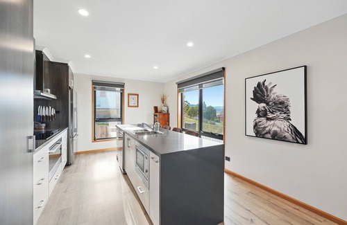 Midway Point House | Timber Mill House - 2 Bedroom