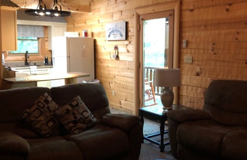 Oneida Cabin | Timberwolf-Beautiful cabin near Big South Fork