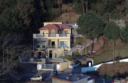 Kasauli Villa | Timbuktoo 4BHK En-suite villa with swimming pool