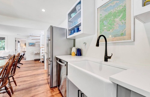 Barnstable House | Time and Tide Cottage - A Barnstable Village Retreat RPAM020