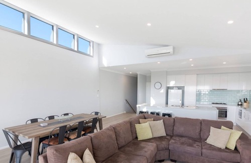 Carrickalinga House | Time Away - 50 Turnberry Drive