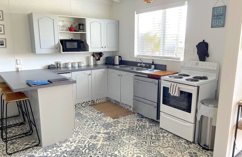 Foxton Beach House | 'Time Out' in Foxton Beach - Child and Pet friendly