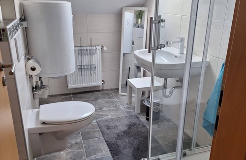 Riegelsberg Apartment | Time out in Saarlandn153 sqm - 4 bedrooms, living room, kitchen, 2 bathrooms
