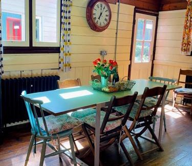 Chale Apartment | Tin tabernacle perfect for group getaways