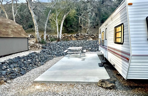 Leeds House | Tiny Home RV near Zion National Park! #24C