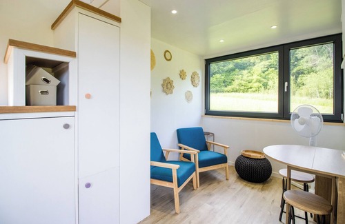 Mazeyrolles House | Tiny House in Saint-Cernin-de-l'Herm – Shared Pool & Relaxing Stay for 4 Guests
