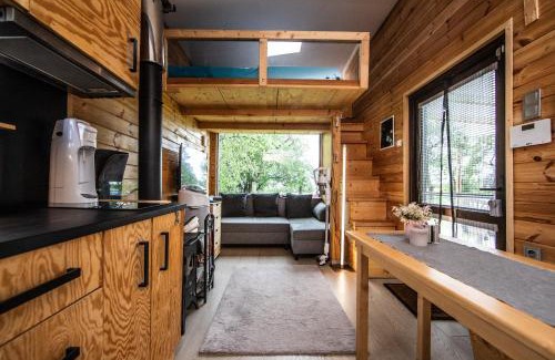 Husinec Apartment | Tiny house - Chatka v Řeži u Prahy