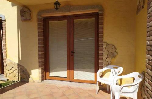 Nebida Apartment | TINY HOUSE (con piscina e wi-fi)
