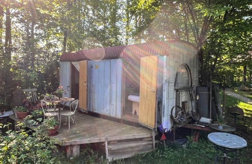 Bad Waldsee House | Tiny house in an original construction trailer