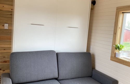 Pompeys Pillar Apartment | Tiny House in the country, close to Billings