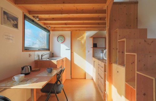 Begard House | Tiny House 'Très Jolie Tout Confort' with Private Terrace, Private Garden and Wi-Fi