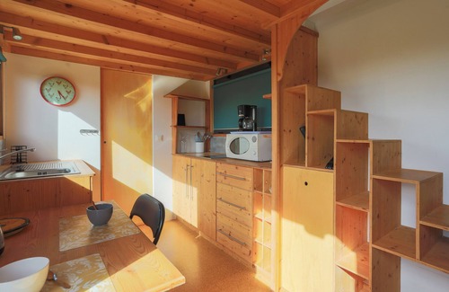 Begard House | Tiny House 'Très Jolie Tout Confort' with Private Terrace, Private Garden and Wi-Fi