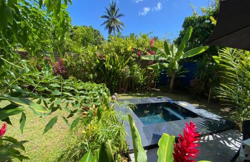 Punaauia House | Tiny house with pool near Vaiava beach