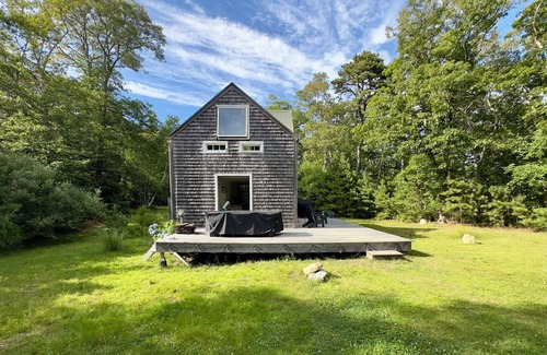 Vineyard Haven Cabin | Tiny Tisbury