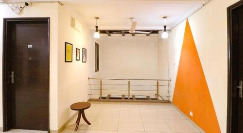 DLF Phase 3 House | TIPSYY INN 020