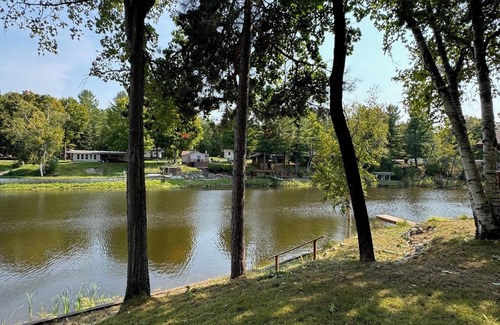 Alger Cottage | Tittabawassee Riverfront Cottage