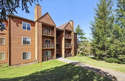 Timberline Condo | TMD103- Ground Floor! Timberline condo!