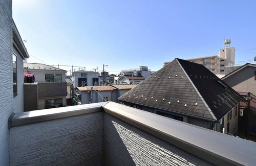 Toshima House | Tokyo Center Ikebukuro Family villa quiet 4BR group stay & parking near JR