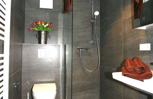 Ueberlingen Apartment | Tolles Apartment mit Teil-seesicht Mitten in der Stadt!