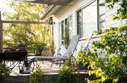 Milroy Apartment | Toms Cottage - "Wilgowrah" -A Country Escape