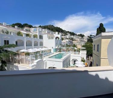 Capri Apartment | Top Central Suite