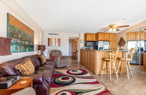 Daytona Beach Condo | Top Floor Oceanfront Suite for 4 on No Drive Beach in Daytona Beach FL