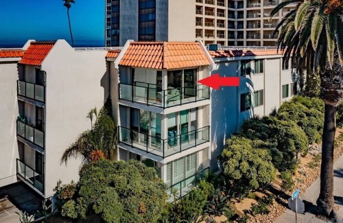 La Jolla Condo | Top Floor Oceanfront Condo