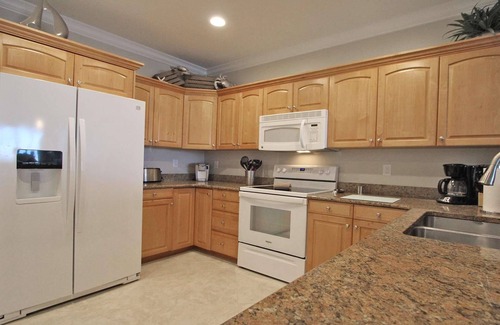 Clearwater Beach Condo | Top Floor Privacy and Spectacular Penthouse Views! FREE Activities! ~ 806 Harborview Grande