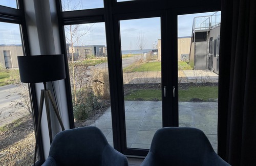 Enkhuizen House | Top-modernes Chalet Auszeit mit Großem Garten am Ijsselmeer