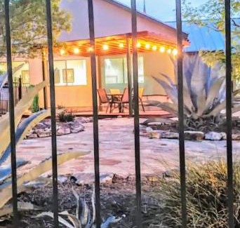 Boerne Cabin | Top of the Hill RV Resort & Cabins