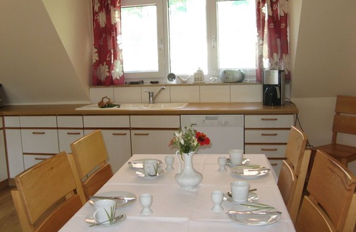 Ueberlingen House | Top offer, free WiFi, high quality equipment, tranquility, large garden