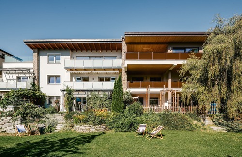 Ried im Oberinntal Apartment | Topmoderne Apartments in Traumhafter Lage Mitten in Ried