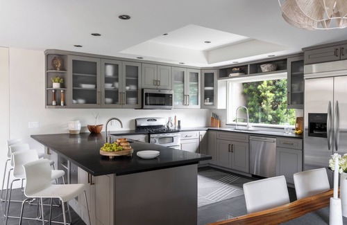 Austin House | Toro Canyon - 10 min. downtown/Heated or Cooled Pool/Hot Tub/More