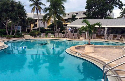 Sanibel Condo | Tortuga Beach Club - Stunning Ocenview - 2-bedroom condo in Sanibel
